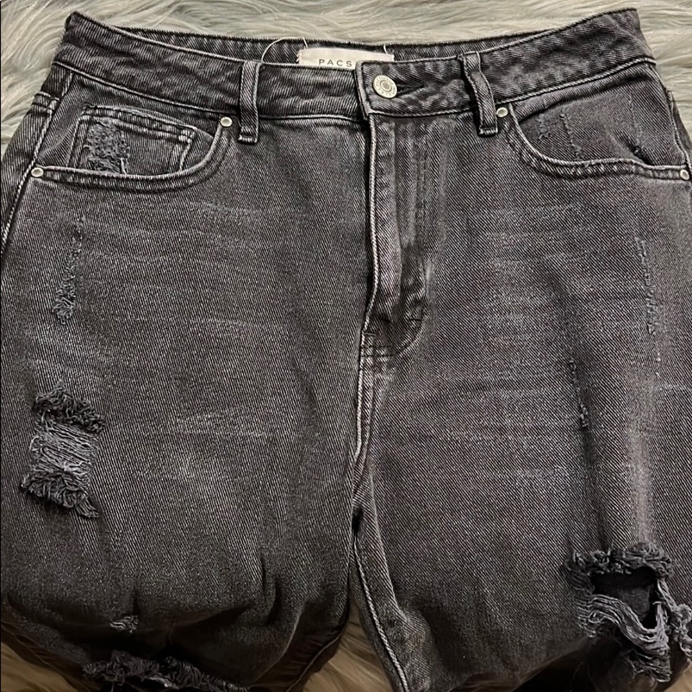 PacSun Faded Black Ripped Mom Jeans size 26